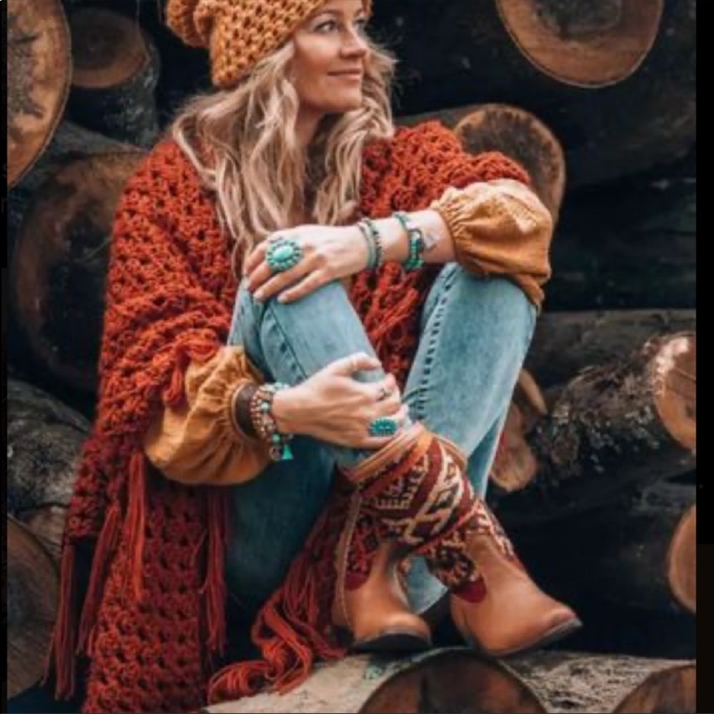 🌵🤍Southwestern boots size 11🌵🤍